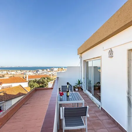 Panoramic Ocean View-steps To Historic Centre And *