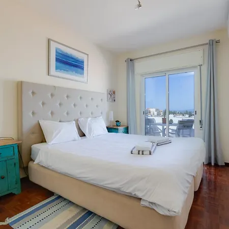 Panoramic Ocean View-steps To Historic Centre And Apartamento Lagos