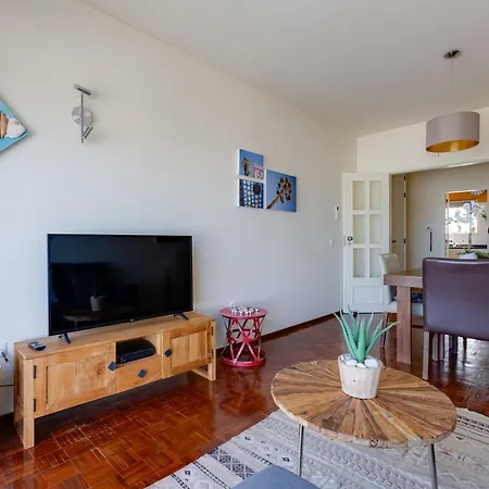 Panoramic Ocean View-steps To Historic Centre And